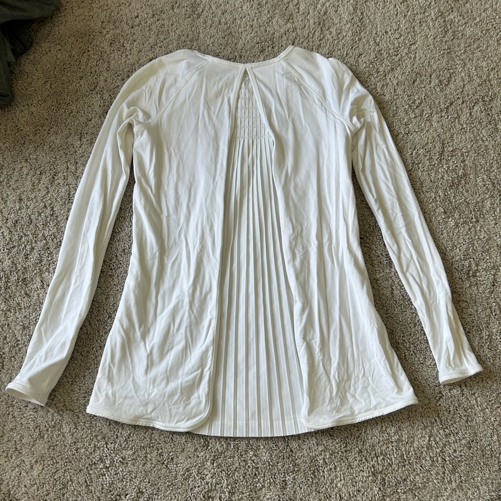 Lululemon white long sleeve tennis shirt- size 4
